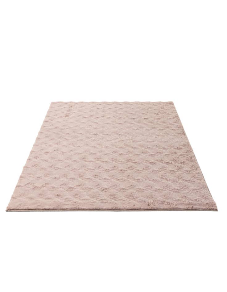 Detail image of  5' 1 x 6' 11 Carved Solid Rabbit Rug