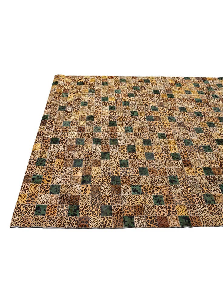 Detail image of  8' x 9' 10 Cowhide - Patchwork Rug