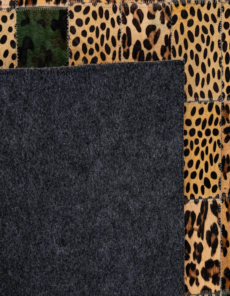 Detail image of  8' x 9' 10 Cowhide - Patchwork Rug