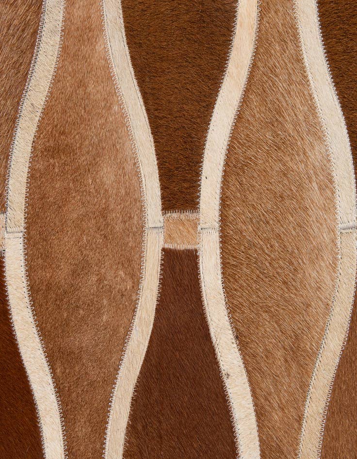 Detail image of  5' x 7' 11 Cowhide - Patchwork Rug
