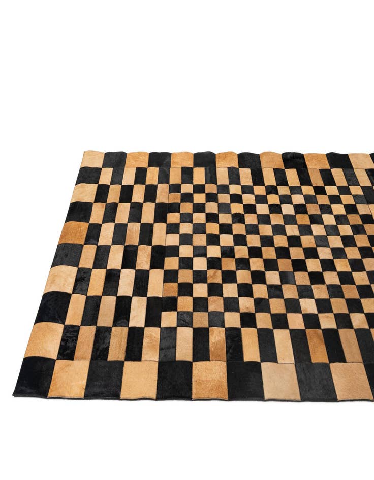 Detail image of  5' 1 x 8' Cowhide - Patchwork Rug