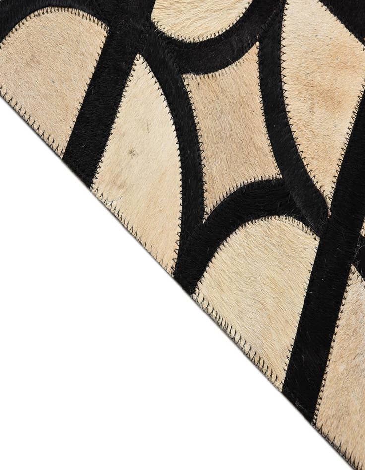 Detail image of  5' 1 x 8' Cowhide Leather Rug