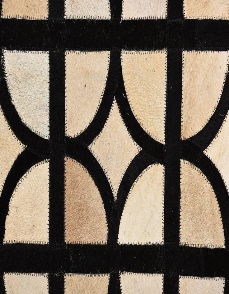 Detail image of  5' 1 x 8' Cowhide Leather Rug