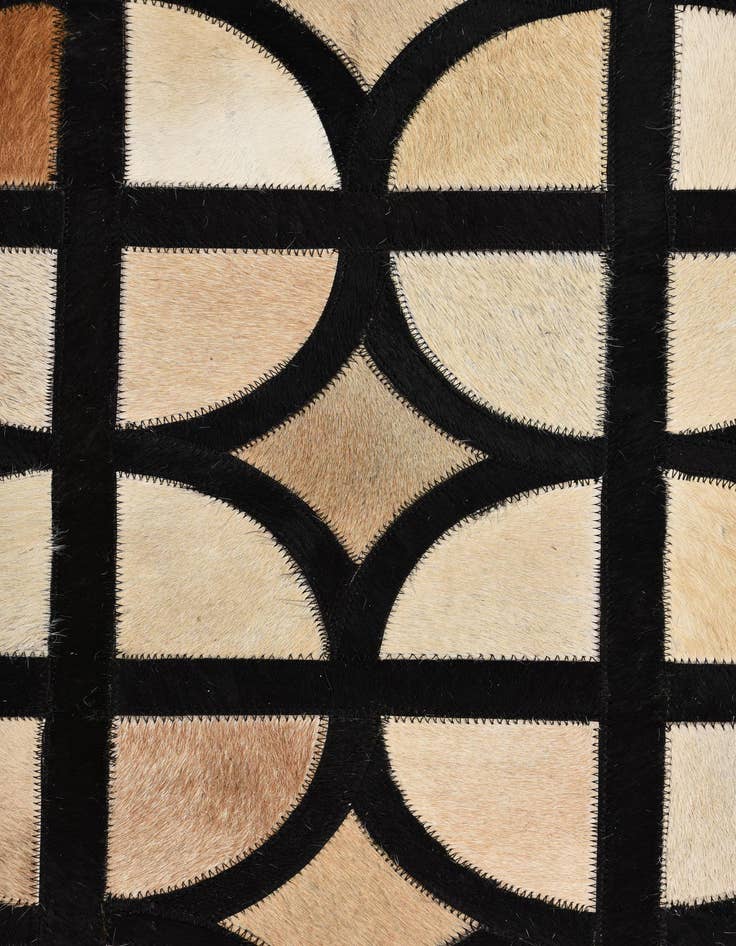 Detail image of  5' x 7' 10 Cowhide Rug