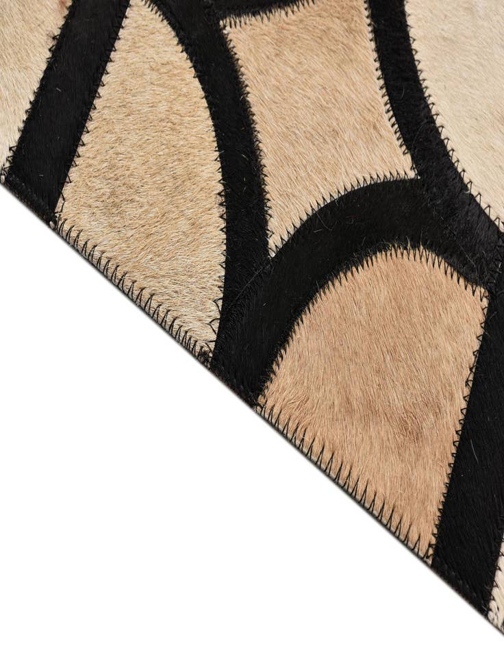 Detail image of  5' x 7' 9 Cowhide Rug