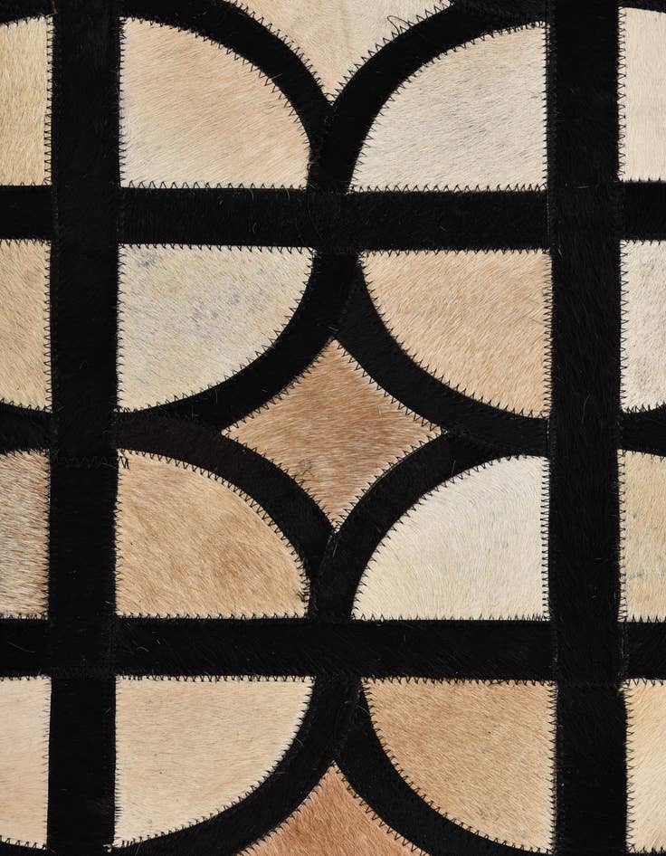 Detail image of  5' x 7' 10 Cowhide Rug