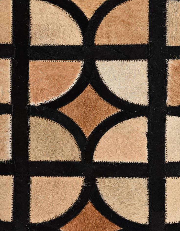 Detail image of  5' x 7' 10 Cowhide Rug
