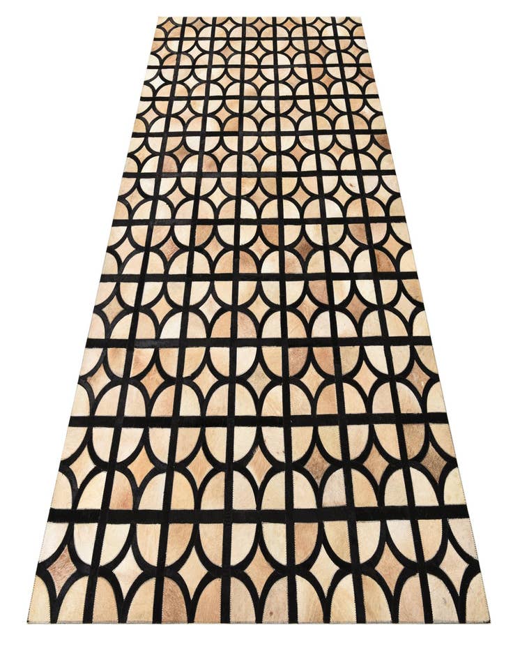 Detail image of  5' x 7' 10 Cowhide Rug