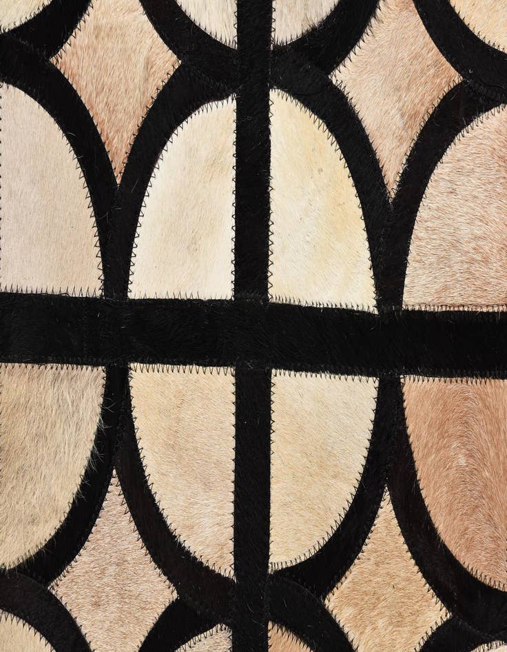 Detail image of  5' x 7' 10 Cowhide Rug