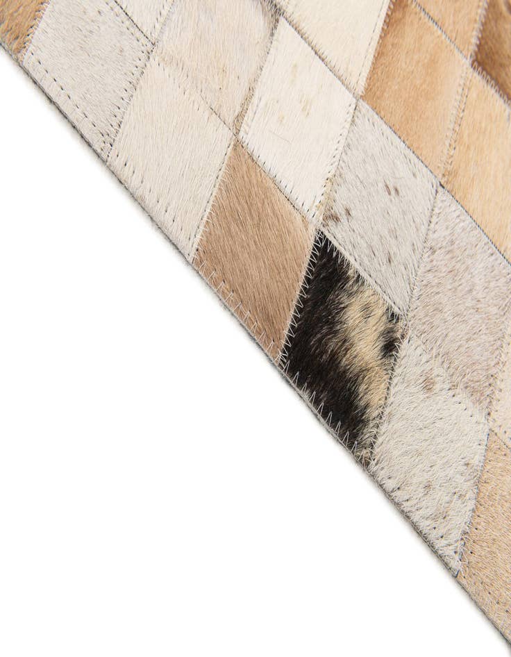 Detail image of  4' 10 x 8' Cowhide Stocks Rug