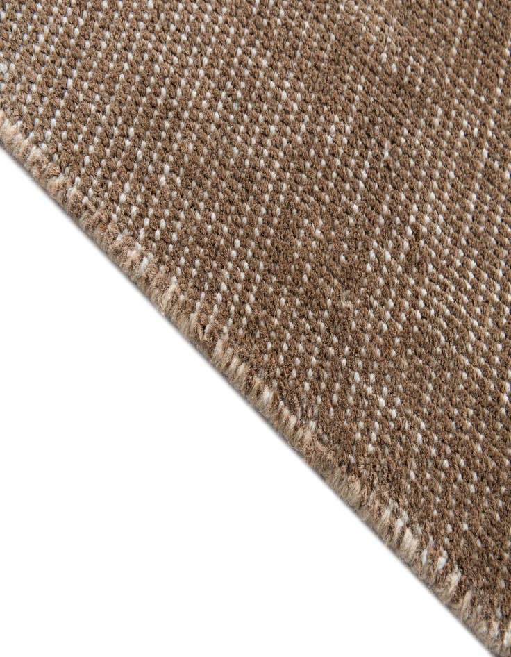 Detail image of  5' 4 x 7' 7  Hand Knotted Darya Wool Rug