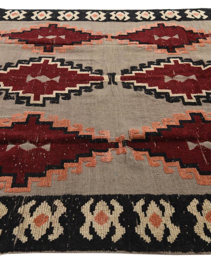 Detail image of  8' x 10'  Hand Knotted Darya Wool Rug
