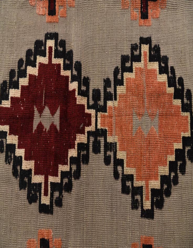 Detail image of  8' x 10'  Hand Knotted Darya Wool Rug