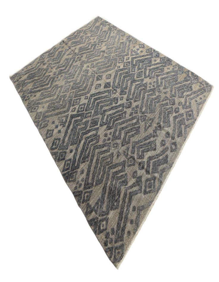 Detail image of  8' x 10' 1  Hand Knotted Darya Wool Rug