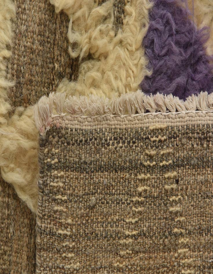 Detail image of  5' 7 x 8' 3  Hand Knotted Darya Wool Rug