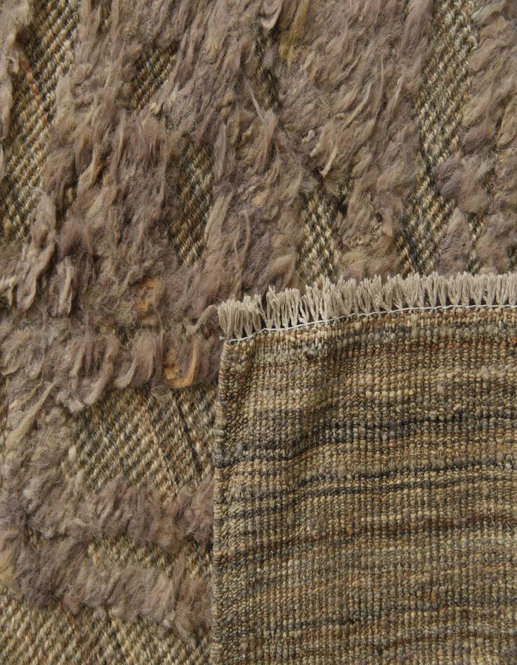 Detail image of  9' 2 x 12' 1  Hand Knotted Darya Wool Rug