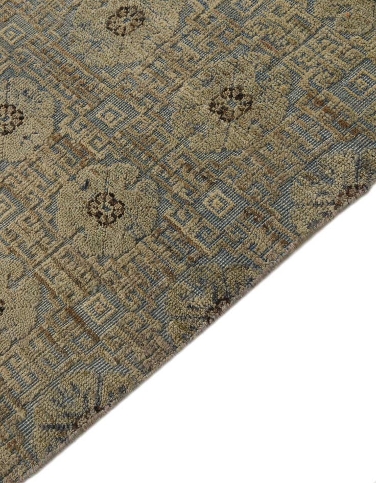 Detail image of  8' 9 x 12' 8  Hand Knotted Darya Wool Rug