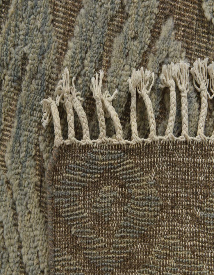 Detail image of  8' 2 x 9' 9  Hand Knotted Darya Wool Rug