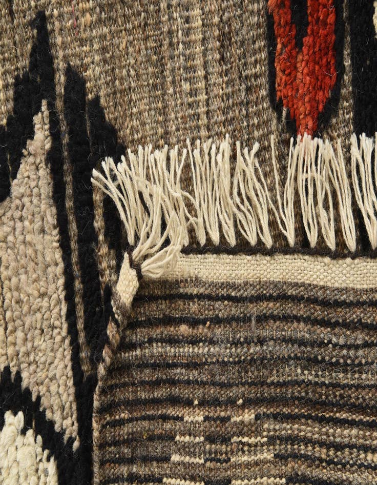 Detail image of  8' x 10' 4  Hand Knotted Darya Wool Rug