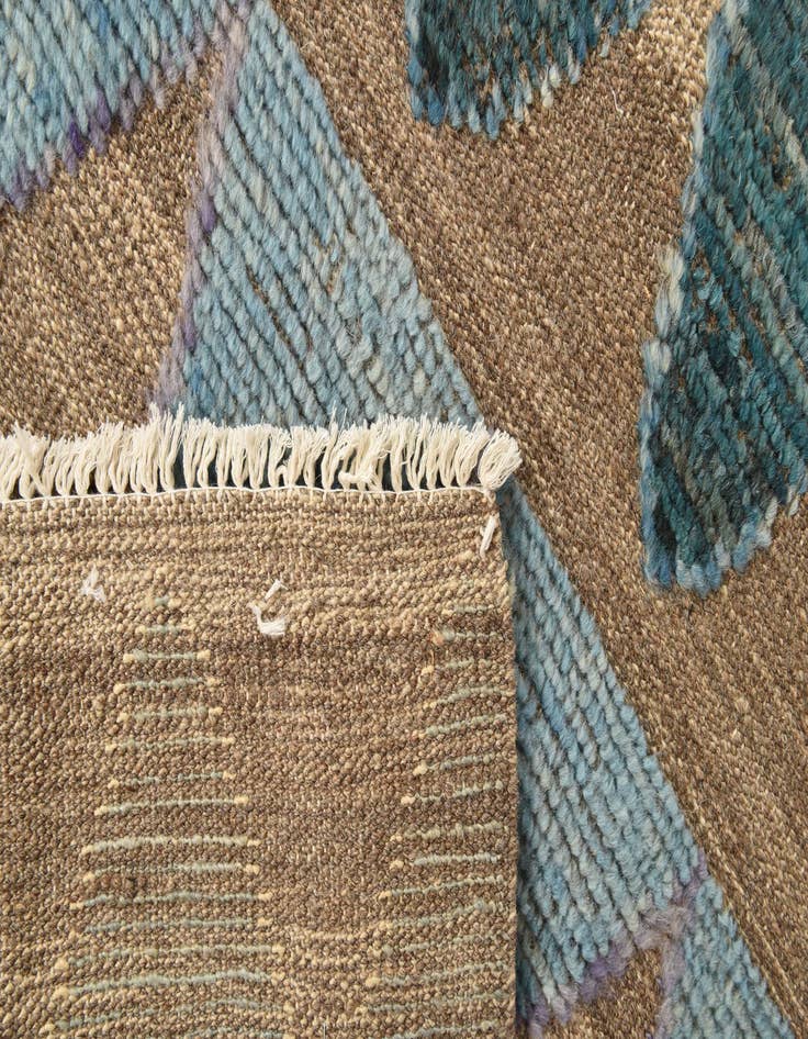 Detail image of  5' x 7'  Hand Knotted Darya Wool Rug