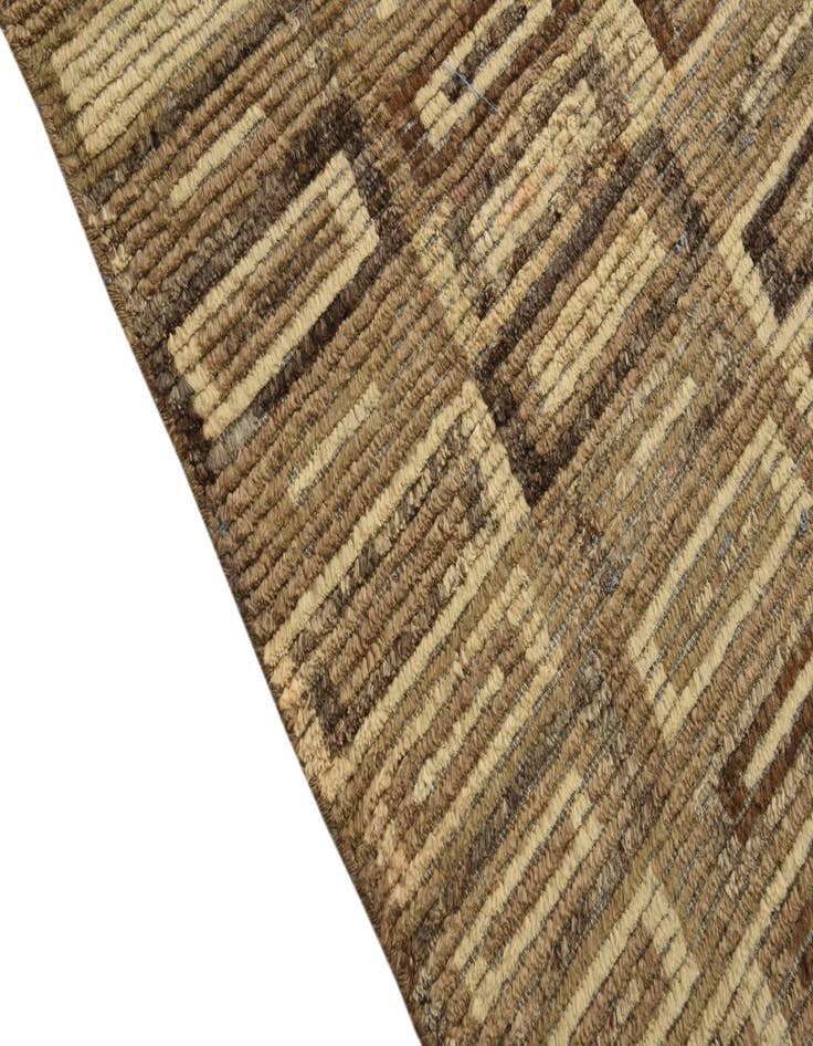 Detail image of  5' 4 x 8' 7  Hand Knotted Darya Wool Rug