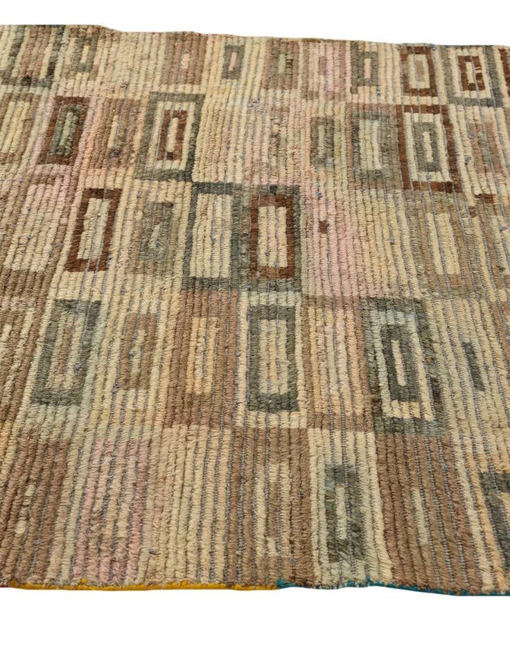 Detail image of  5' x 7' 8  Hand Knotted Darya Wool Rug