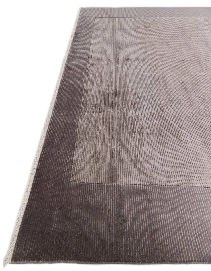 Detail image of  8' 2 x 11' 6  Hand Knotted Darya Wool Rug