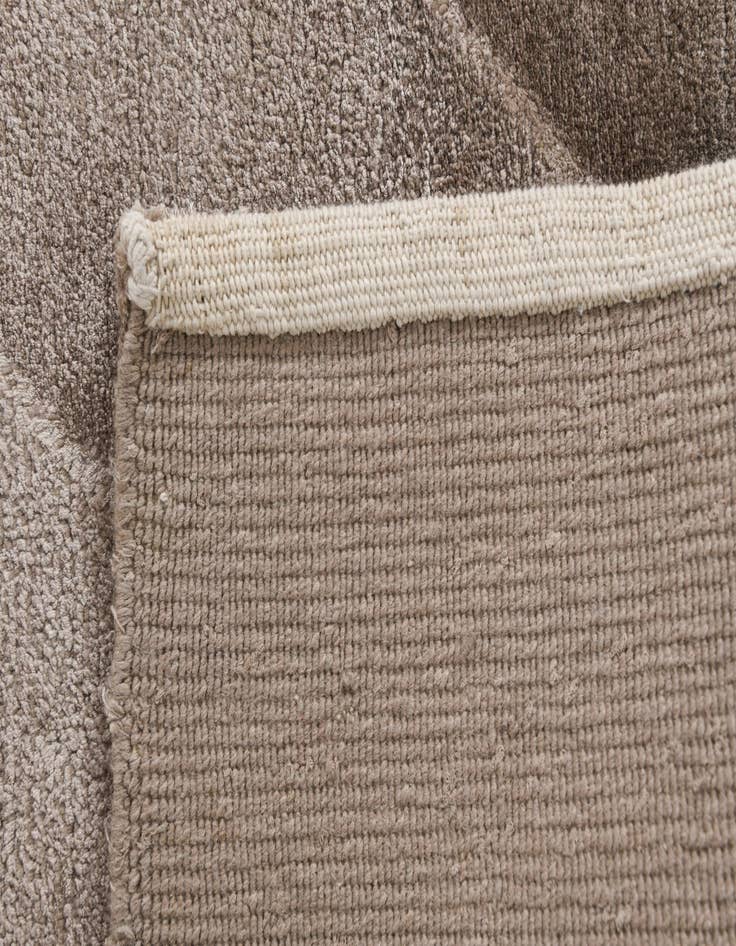 Detail image of  9' 10 x 13' 1  Hand Knotted Darya Wool Rug