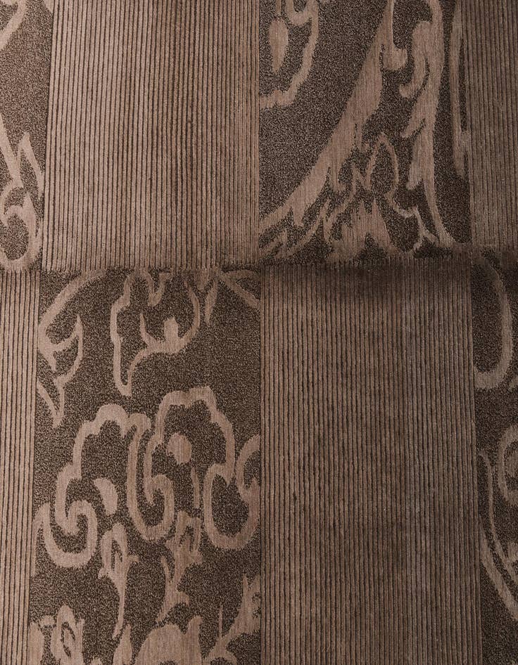 Detail image of  6' 9 x 10' 2  Hand Knotted Darya Wool Rug