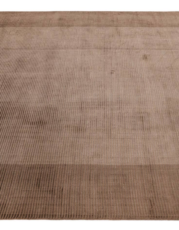 Detail image of  6' 6 x 9' 7  Hand Knotted Darya Wool Rug