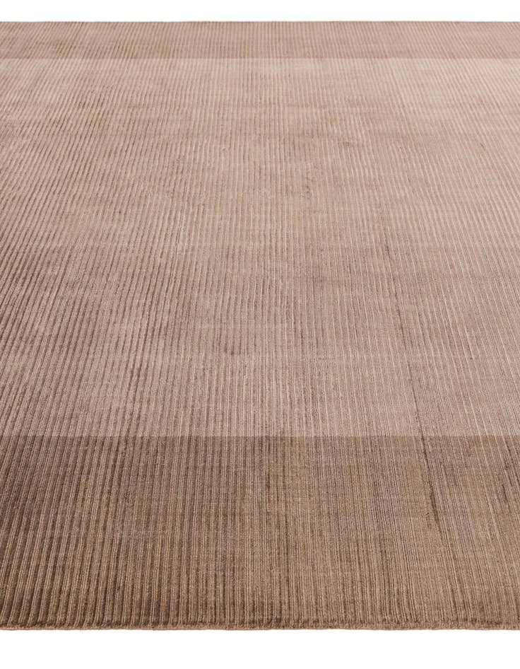 Detail image of  6' 7 x 9' 9  Hand Knotted Darya Wool Rug