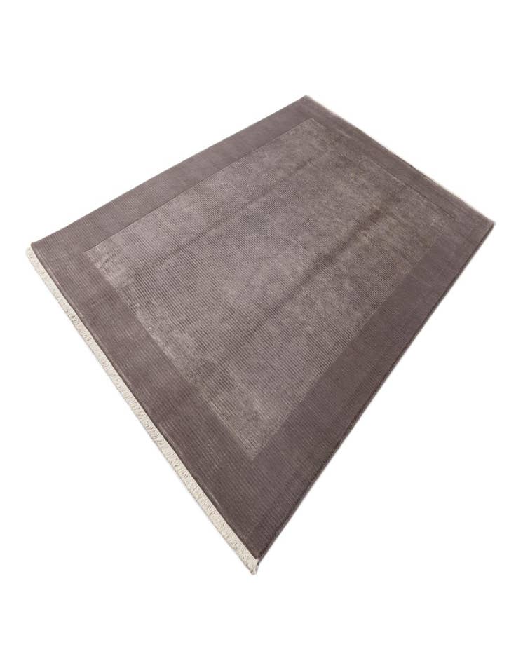 Detail image of  6' 7 x 9' 10  Hand Knotted Darya Wool Rug