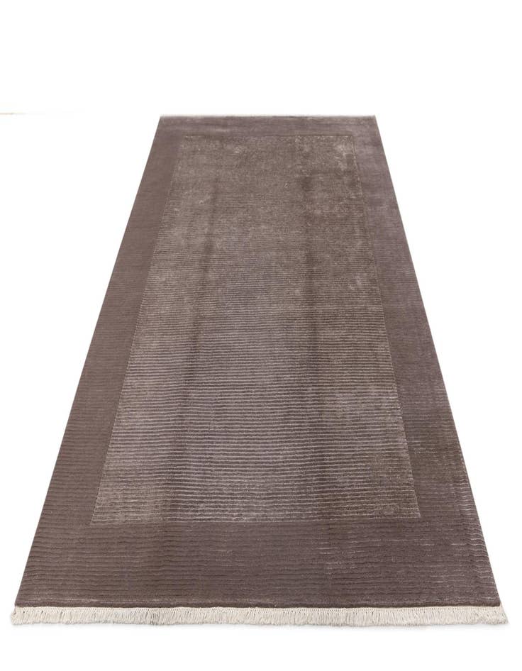 Detail image of  6' 7 x 9' 10  Hand Knotted Darya Wool Rug