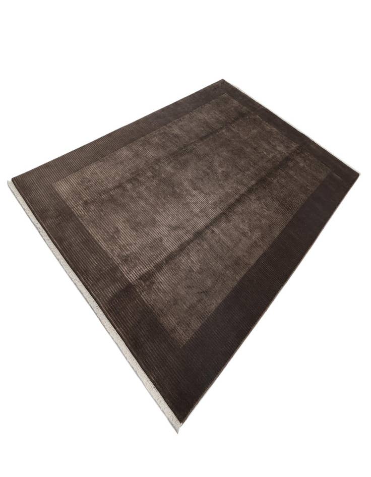 Detail image of  6' 7 x 9' 11  Hand Knotted Darya Wool Rug