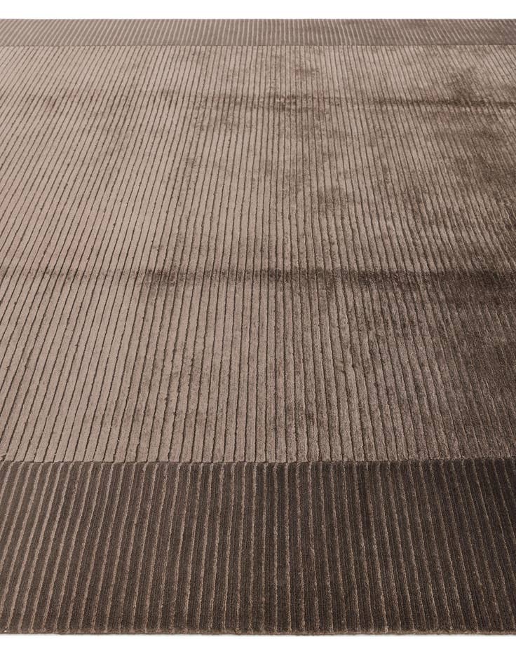 Detail image of  6' 7 x 9' 11  Hand Knotted Darya Wool Rug