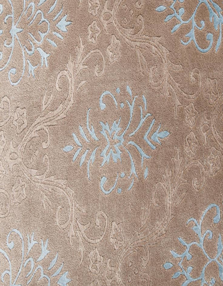 Detail image of  6' 6 x 9' 7  Hand Knotted Darya Wool Rug