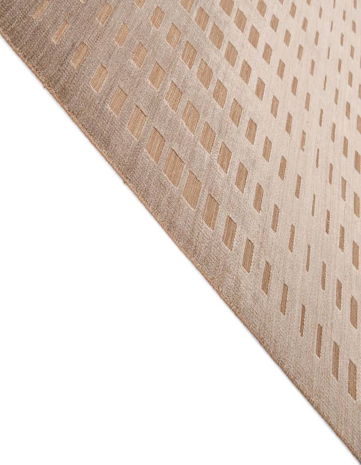 Detail image of  5' 7 x 7' 8 Darya Rug