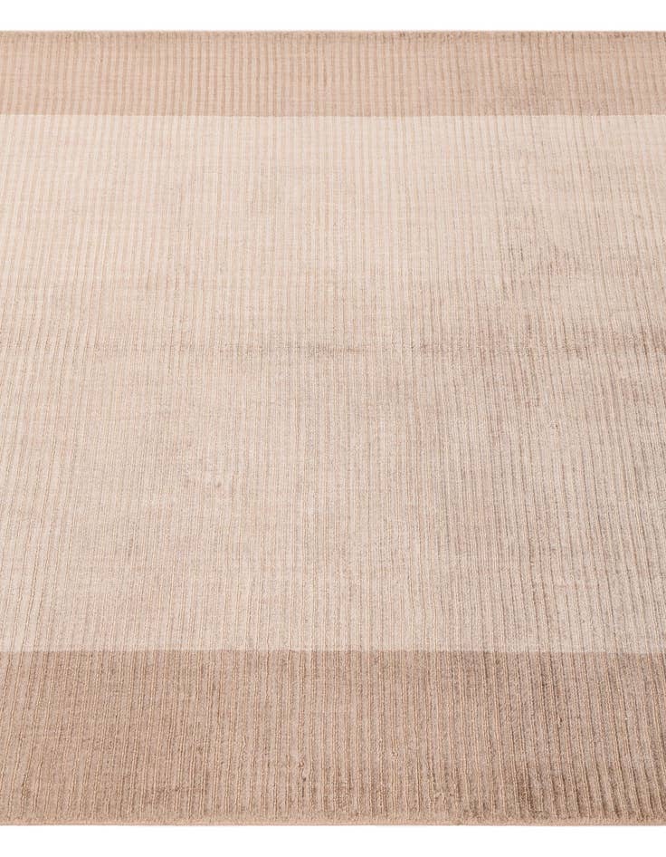 Detail image of  3' 11 x 5' 7  Hand Knotted Darya Wool Rug