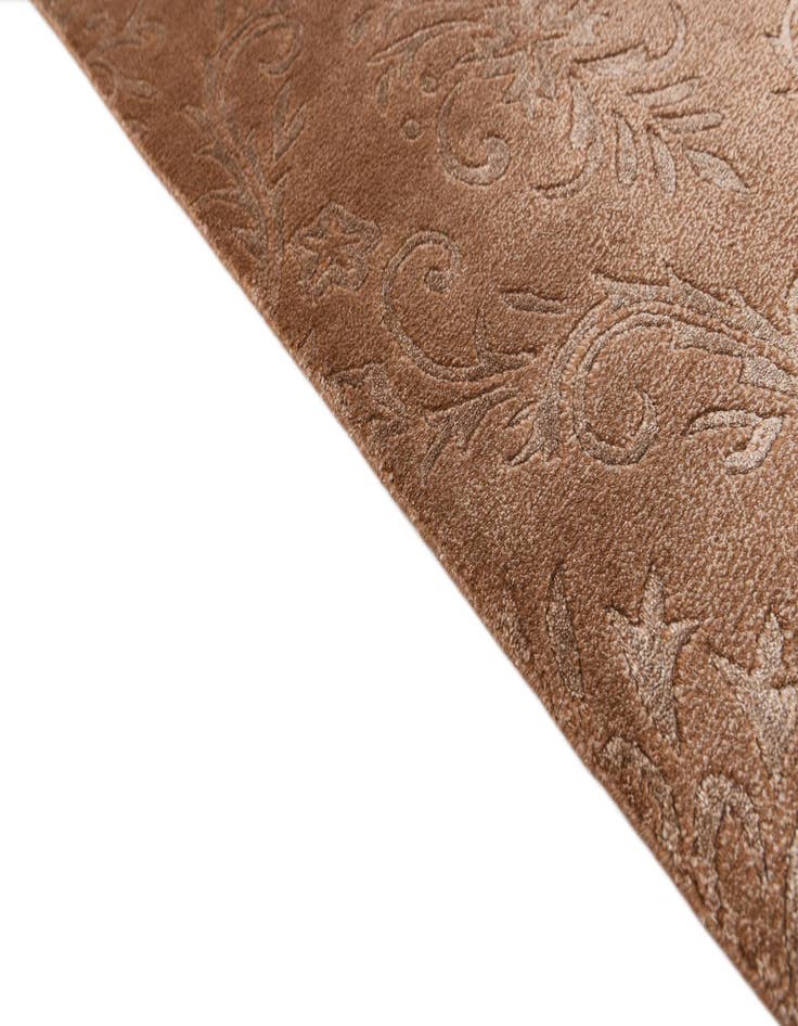 Detail image of  5' 1 x 7' 10  Hand Knotted Darya Wool Rug