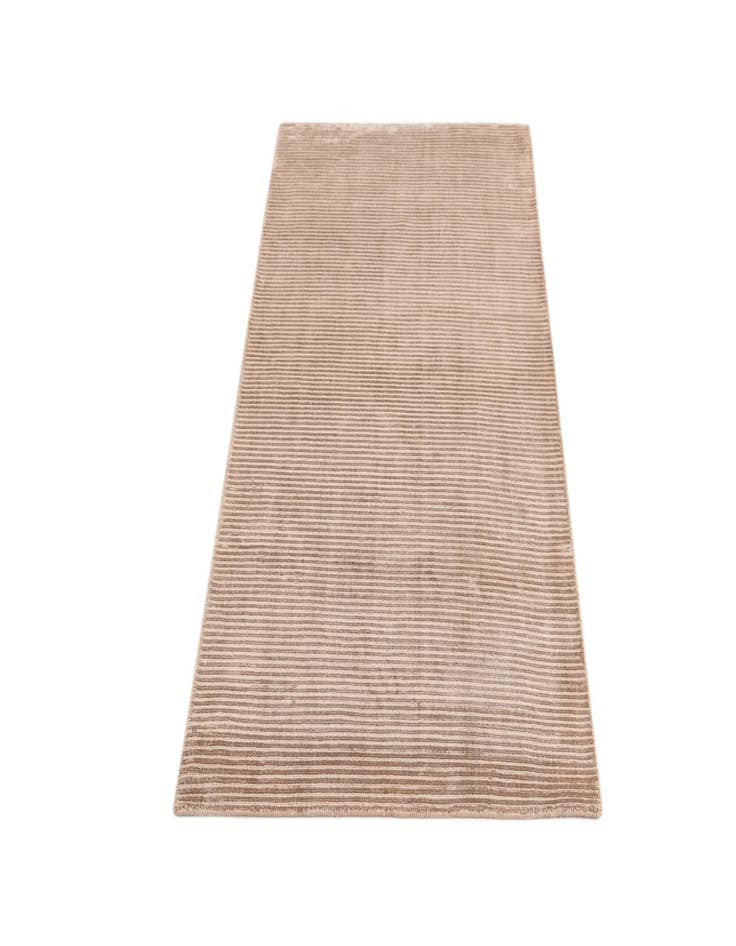 Detail image of  2' 7 x 5'  Hand Knotted Darya Wool Rug