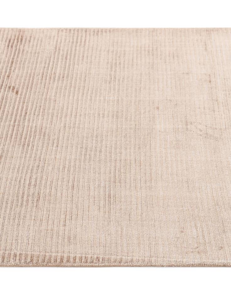 Detail image of  2' 7 x 5' 1  Hand Knotted Darya Wool Rug