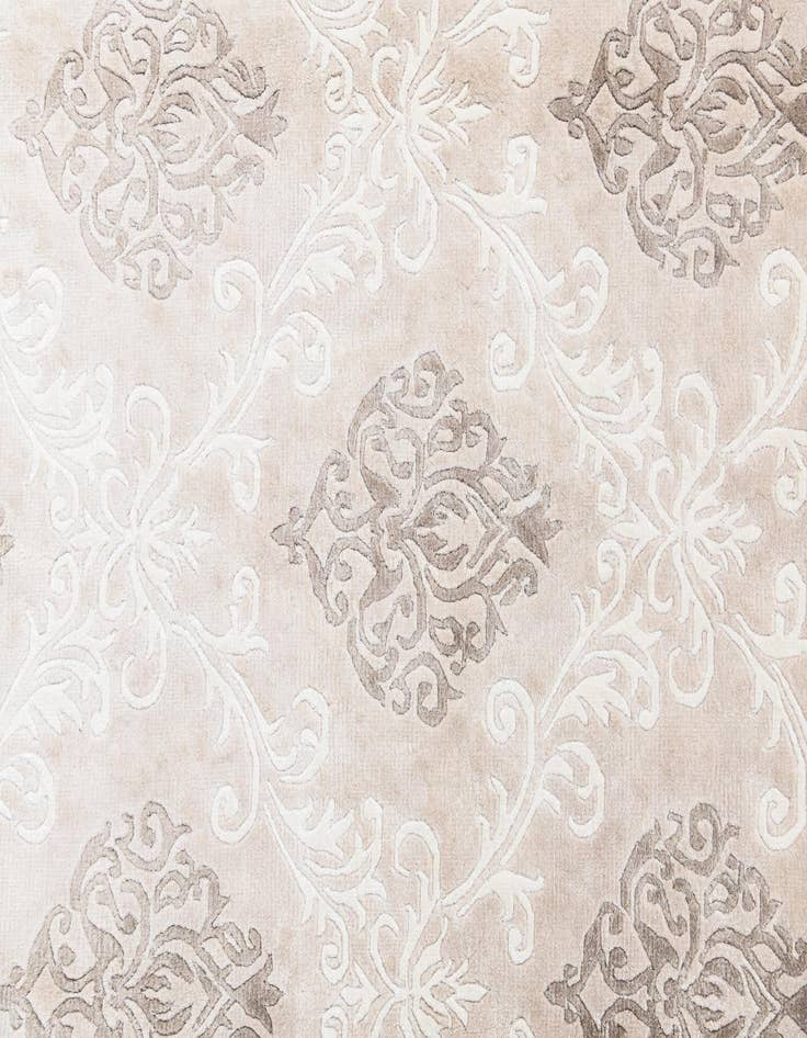 Detail image of  5' 6 x 8'  Hand Knotted Darya Wool Rug