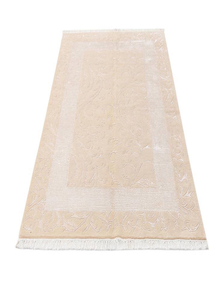 Detail image of  4' 4 x 6' 3 Darya Rug