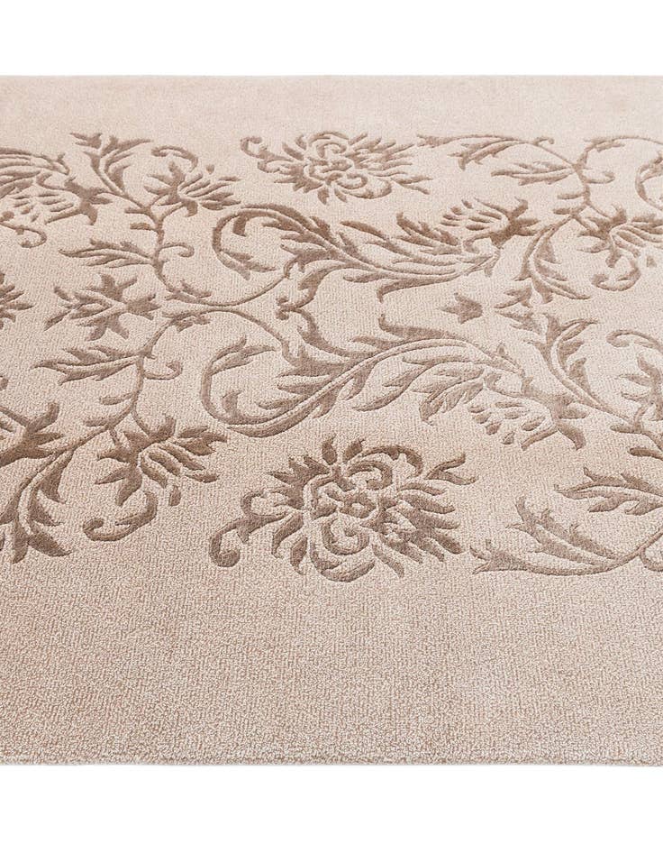 Detail image of  4' 11 x 6' 6 Darya Rug