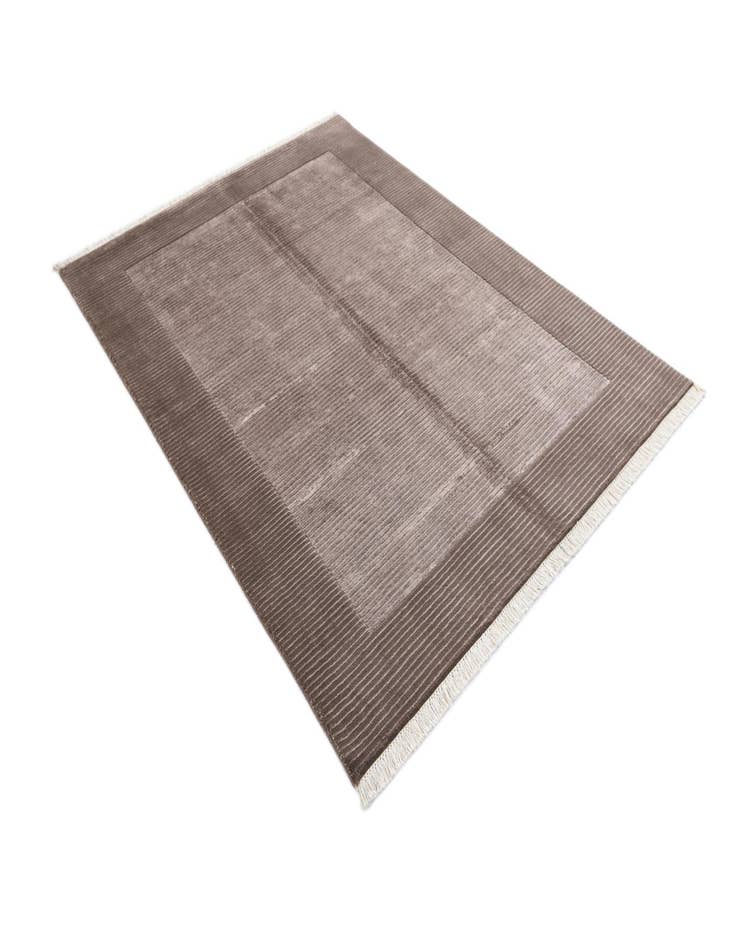 Detail image of  4' 10 x 6' 8  Hand Knotted Darya Wool Rug