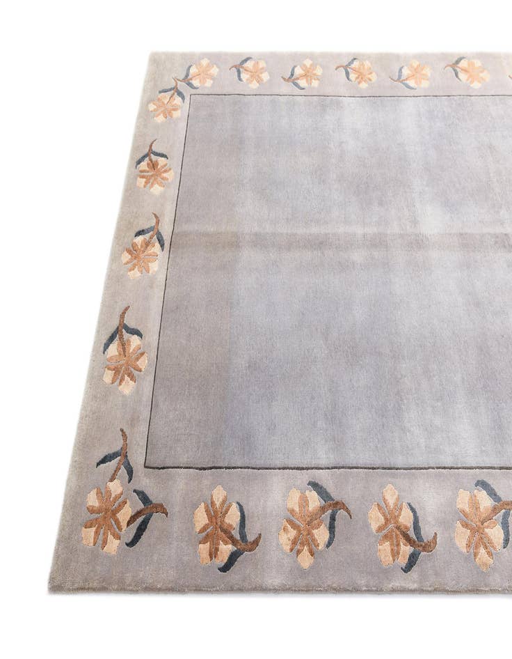 Detail image of  5' 3 x 6' 8 Darya Rug