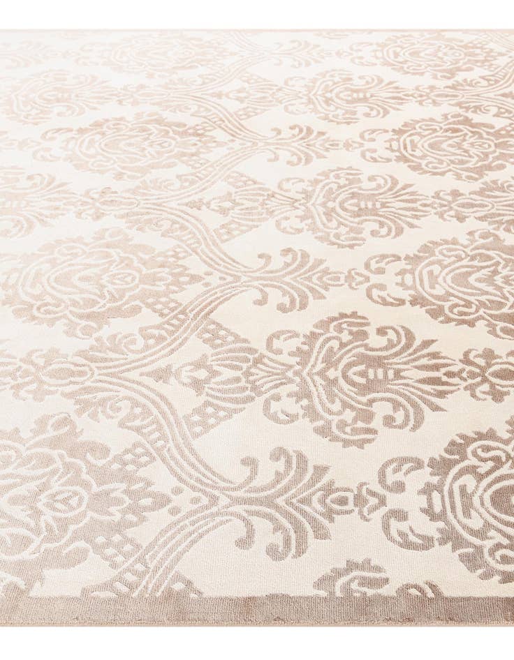 Detail image of  6' 9 x 9' 11  Hand Knotted Darya Wool Rug