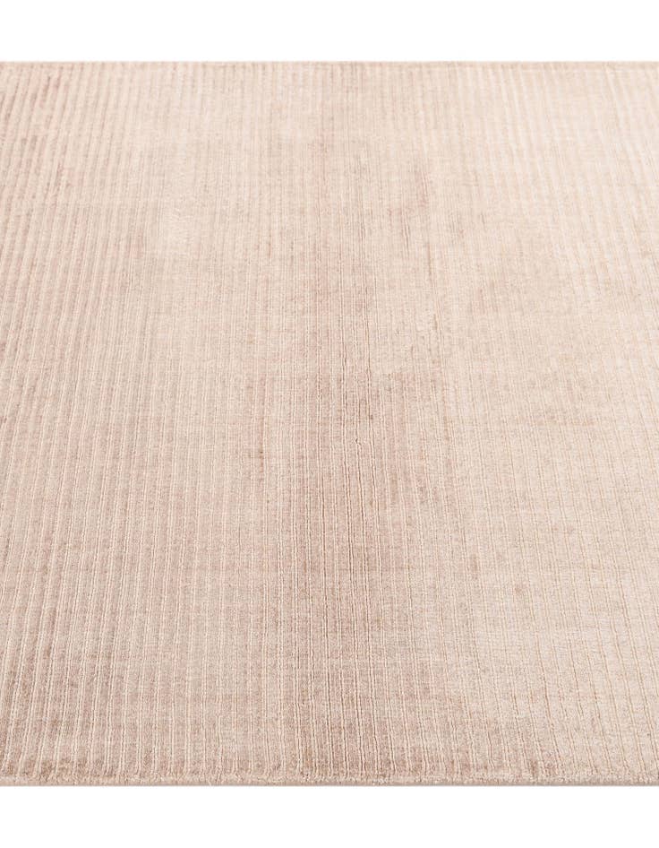 Detail image of  2' 7 x 5' 1  Hand Knotted Darya Wool Rug