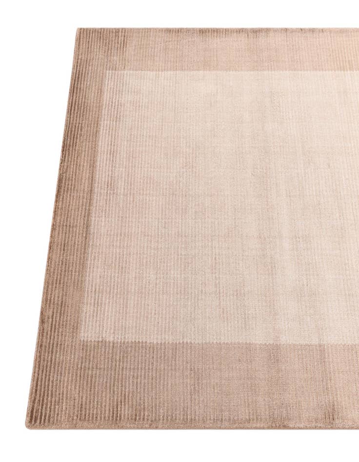 Detail image of  2' 7 x 4' 10  Hand Knotted Darya Wool Rug