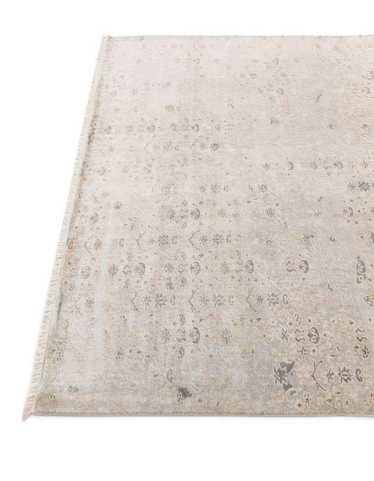 Detail image of  5' 7 x 8' 1 Darya Rug